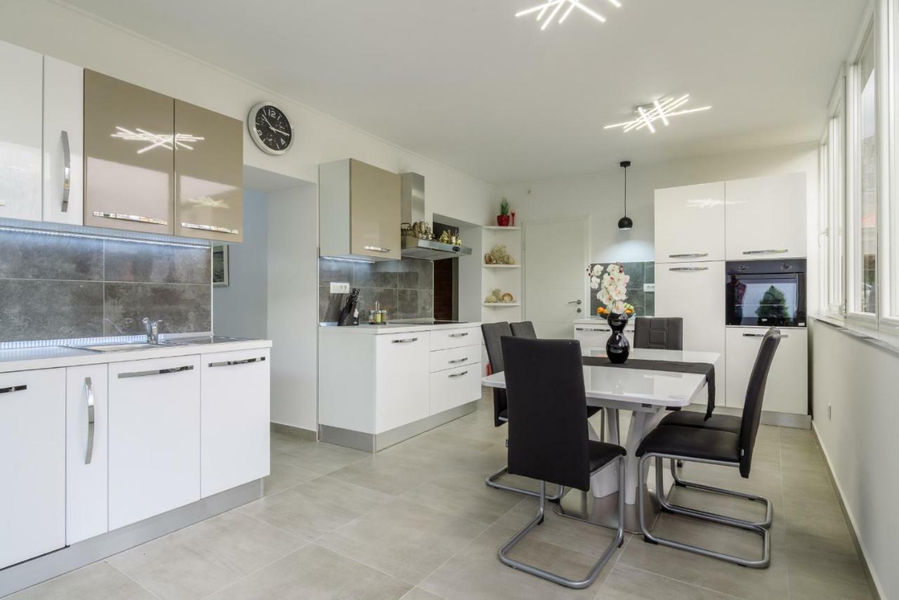 Apartmán House Niko Kaštela Exteriér fotografie